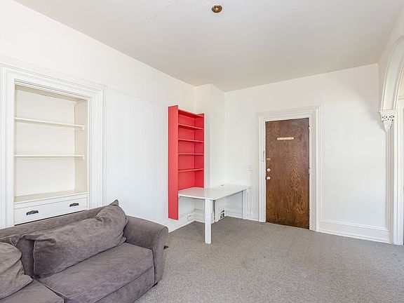 5th image of 1307 Washtenaw Ave APT 2