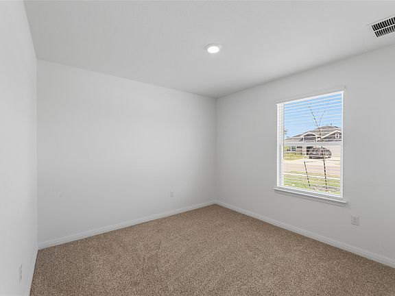 3rd image of 17197 Purple Top Ln