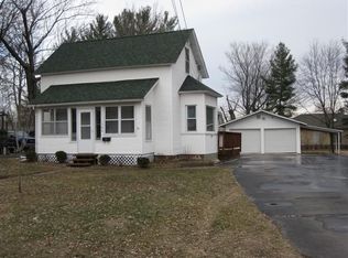 540 Laurel St, Reedsburg, WI 53959