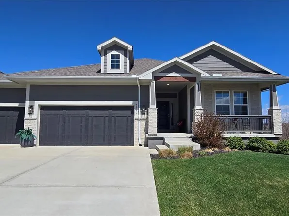 19514 W 115th Ct, Olathe, KS 66061