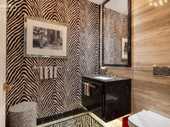 212 Fifth Avenue image 17 of 25