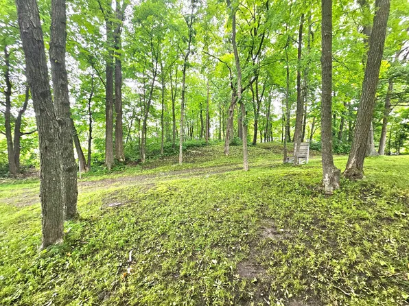 E Grace St, Isle, MN 56342
