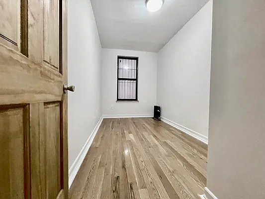 Rented by Corcoran | media 17