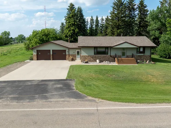 500 54th Ave SW, Minot, ND 58701