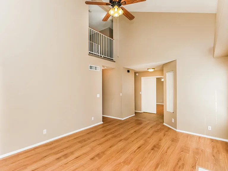 1811 S 39th St #3 — Photo 5