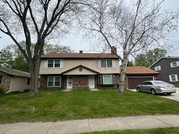 549 11th Ave, Grafton, WI 53024