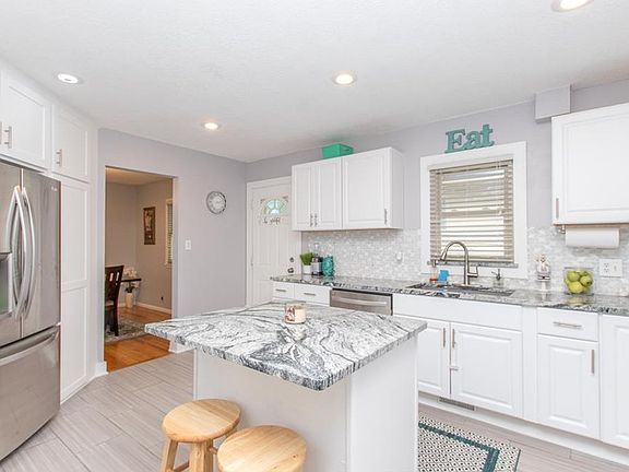 5th image of 6505 Madison Ave