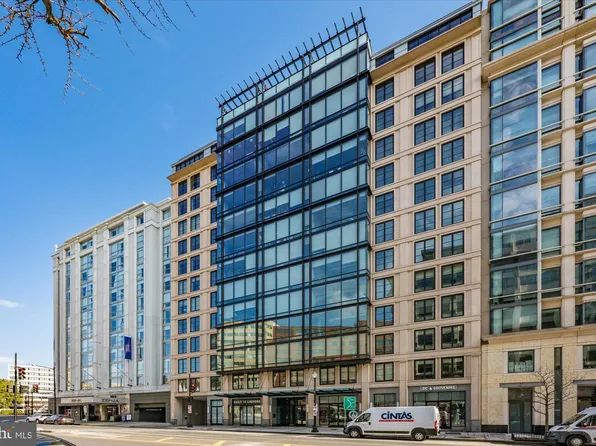 1133 14th St NW APT 404, Washington, DC 20005