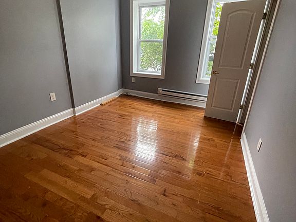 5th image of 4008 Kennedy Blvd APT D4