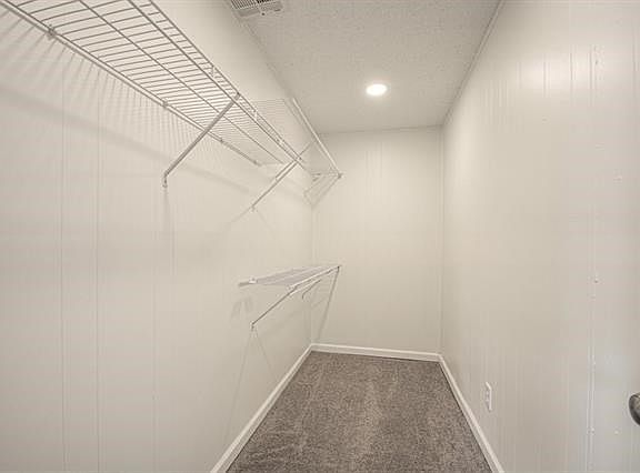 3rd image of 5144 Locust Ave