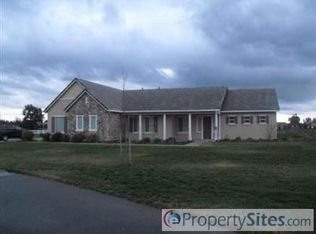 8451 Willow Hollow Ln, Elk Grove, CA 95624