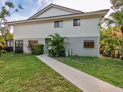 7670 Lago Del Mar 301 Drive #301, Boca Raton, FL, 33433