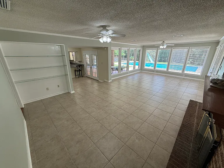 3512 Shadowwood Ct — Photo 5