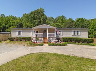 132 Kirkland Rd, Gastonia, NC 28056