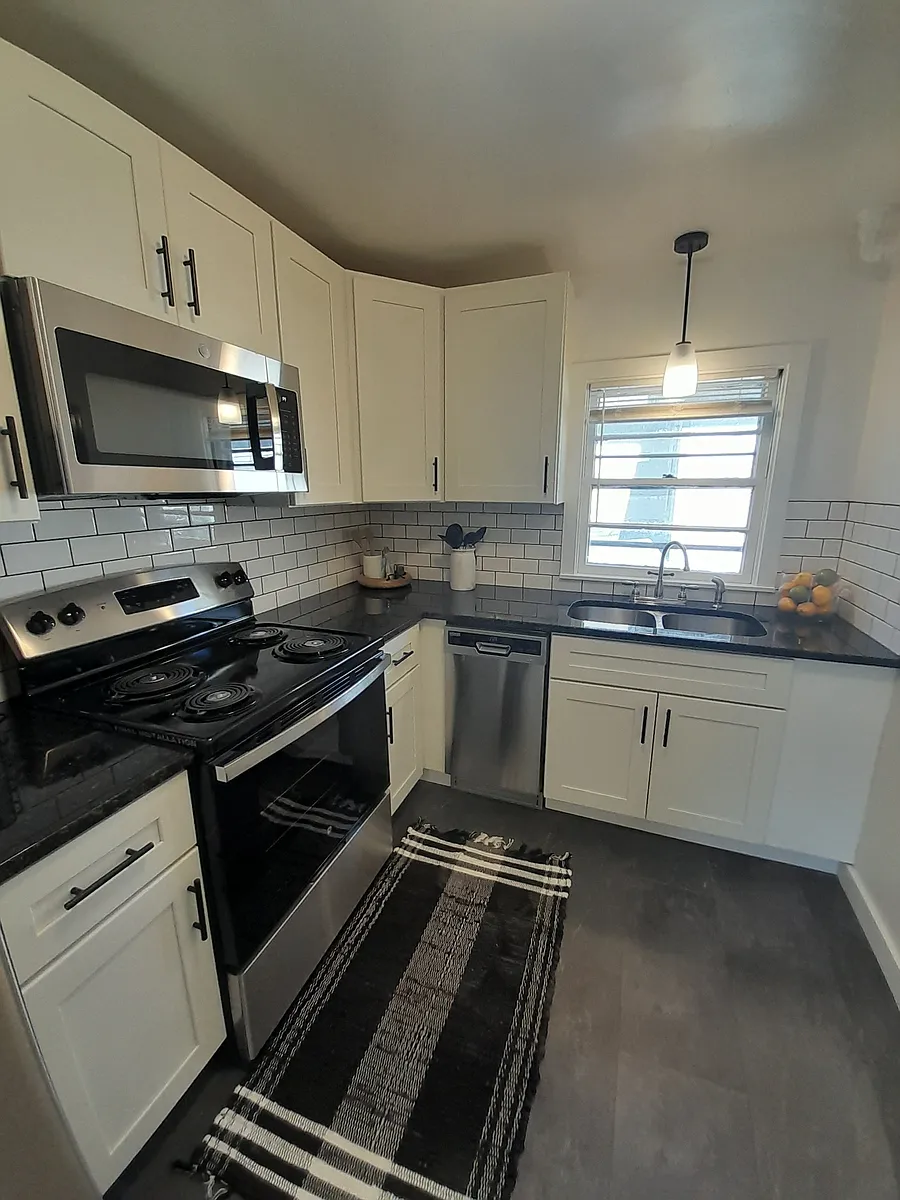 Building Photo - 524 Dayton Ave #4