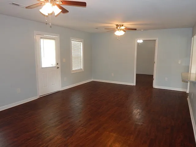 104 Leah Dr — Photo 10