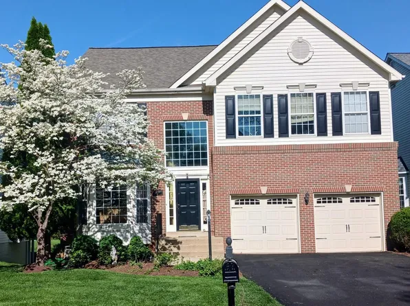 47497 Saulty Dr, Sterling, VA 20165