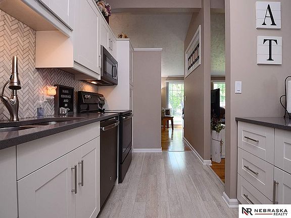 4th image of 430 Glenhaven Dr