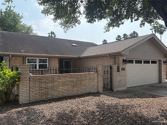 2nd image of 431 Rexine Dr
