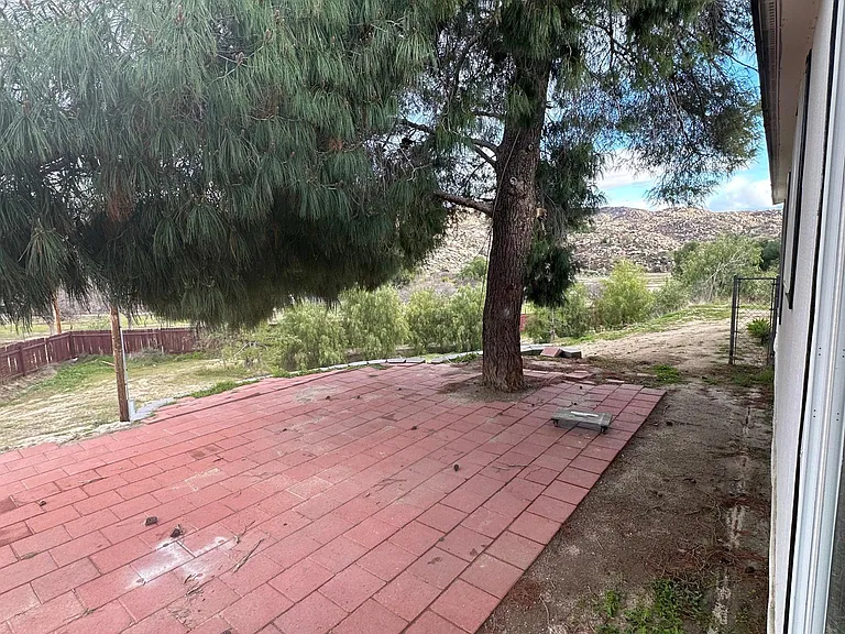45995 Roca Vista Rd — Photo 14