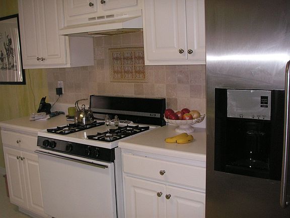 Custom tile backsplash