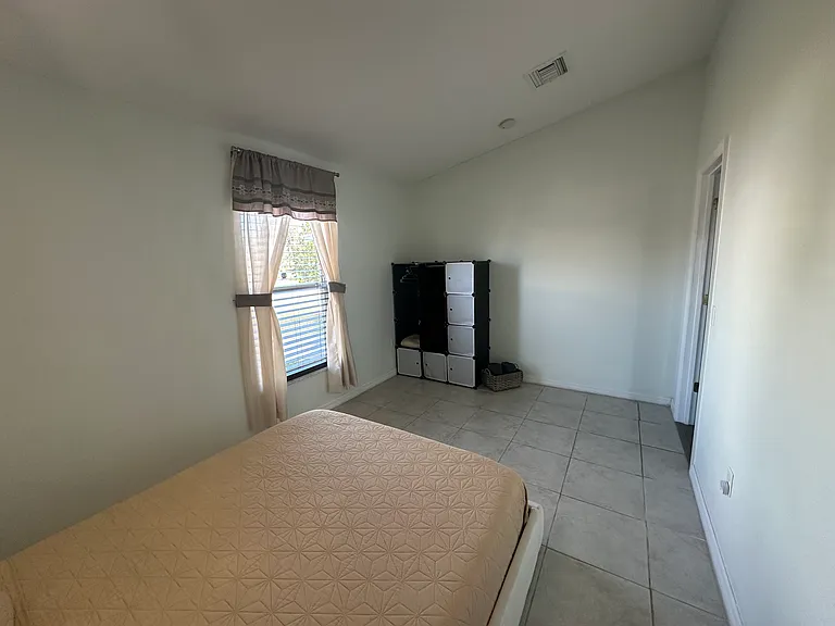 3131 Spikey Way #B — Photo 9