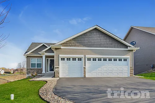 1341 Meadow Ln Photo 1 1341 Meadow Ln Photo 1
