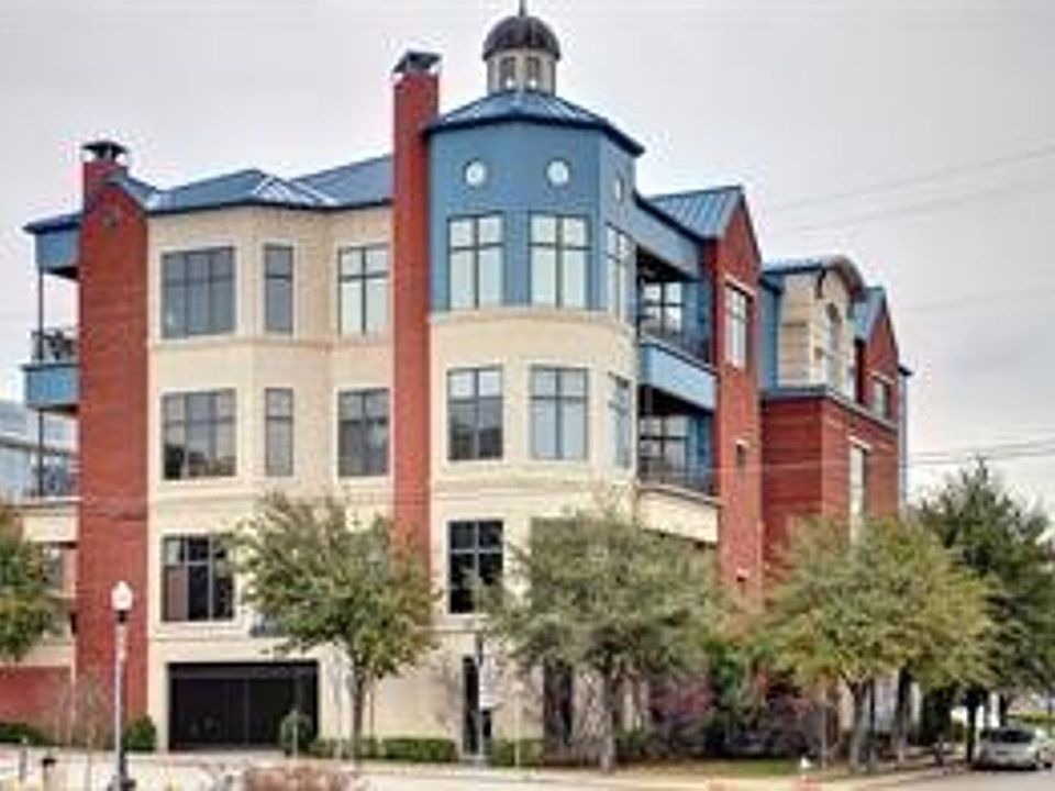 1st image of 601 E 1st St APT 230