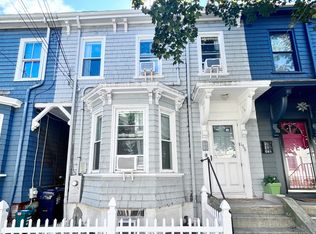 156 Pleasant St, Cambridge, MA 02139