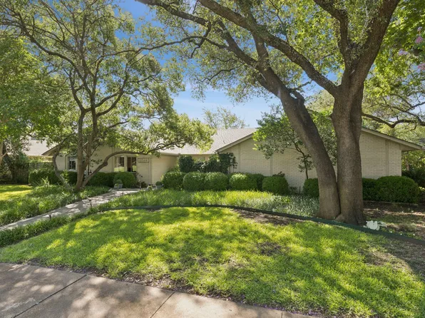 10564 Cox Ln, Dallas, TX 75229