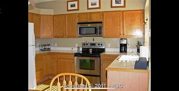 3rd image of 7823 Potomac Dr