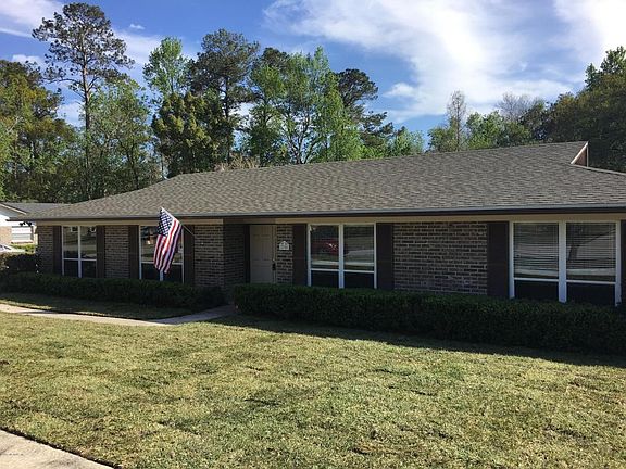 3rd image of 2748 Shenandoah Dr S