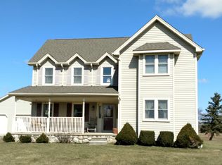 13222 Hough Rd, Riley, MI 48041