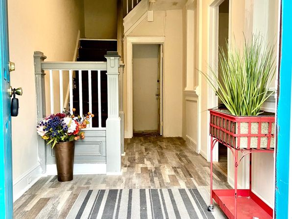 826 E 33rd St APT 1