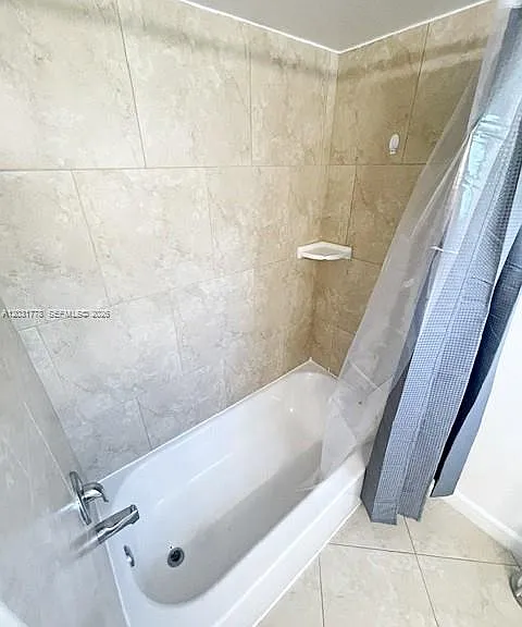 1548 SE Royal Green Cir #108 — Photo 10