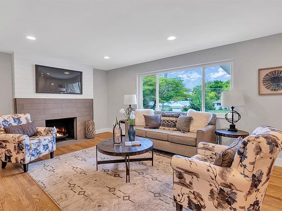 4th image of 5051 Donjoy Dr