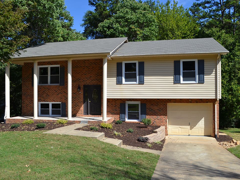 1st image of 206 N Davis Dr