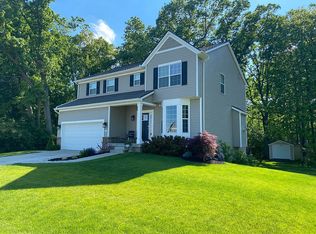 869 Pemberton Ln, Jackson, MI 49203