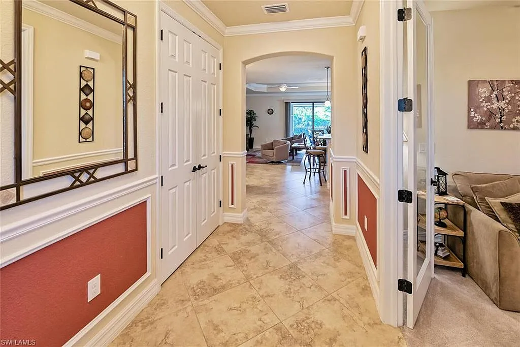 2 bed, 2.5 bath, 1850 sqft, $12,000 — Photo 3