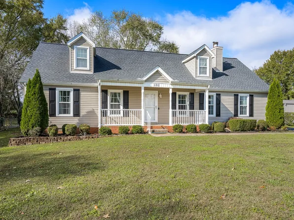 102 Fox Ridge Dr, Murfreesboro, TN 37128