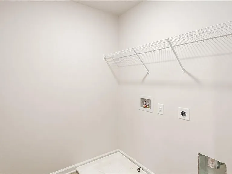 6408 Pine Station Dr — Photo 26