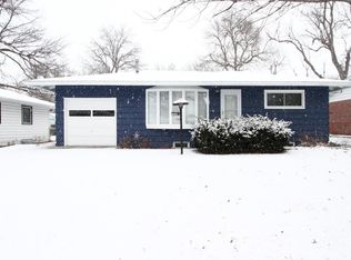 1730 Connie Rd, Lincoln, NE 68502
