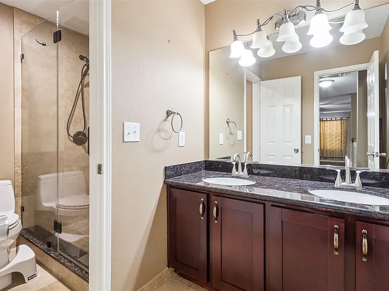 10306 Logan Bridge Ln — Photo 19
