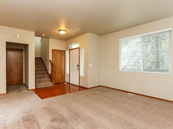 4th image of 708 La Grande Blvd