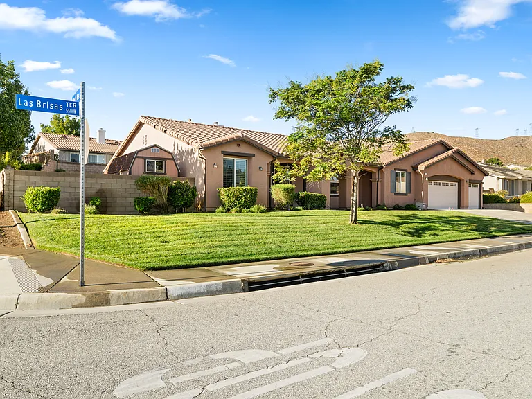 5512 Las Brisas Ter — Photo 26