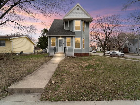 3rd image of 605 10th St