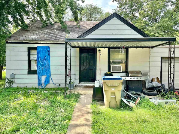 525 S Forrest St, Douglass, KS 67039