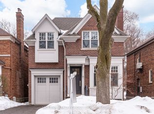 172 Hanna Rd, Toronto, ON M4G3N8