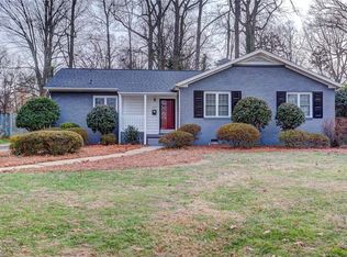 3403 Dogwood Dr, Greensboro, NC 27403
