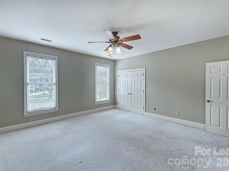 5100 Piper Glen Dr — Photo 29